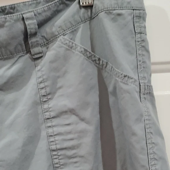 Patagonia Water Girl Women's Gray Capris - Picture 4 of 8